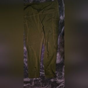 Cvg leggings "tear it up"